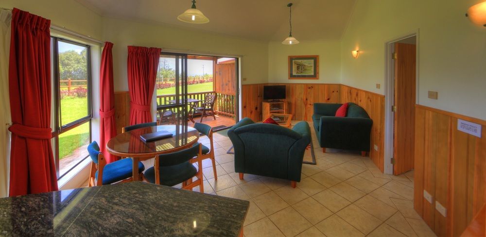 Ocean Breeze Cottages Burnt Pine Eksteriør billede