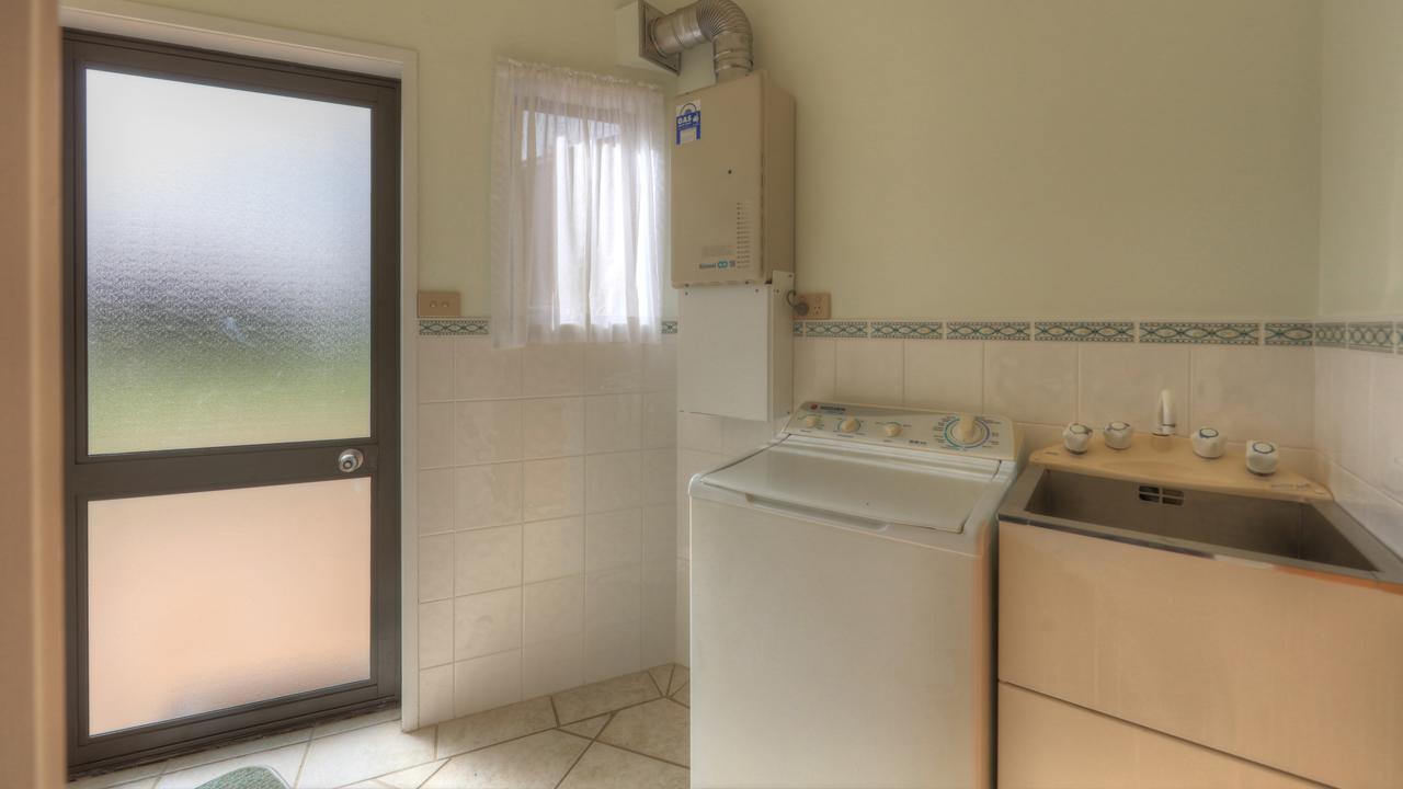 Ocean Breeze Cottages Burnt Pine Eksteriør billede